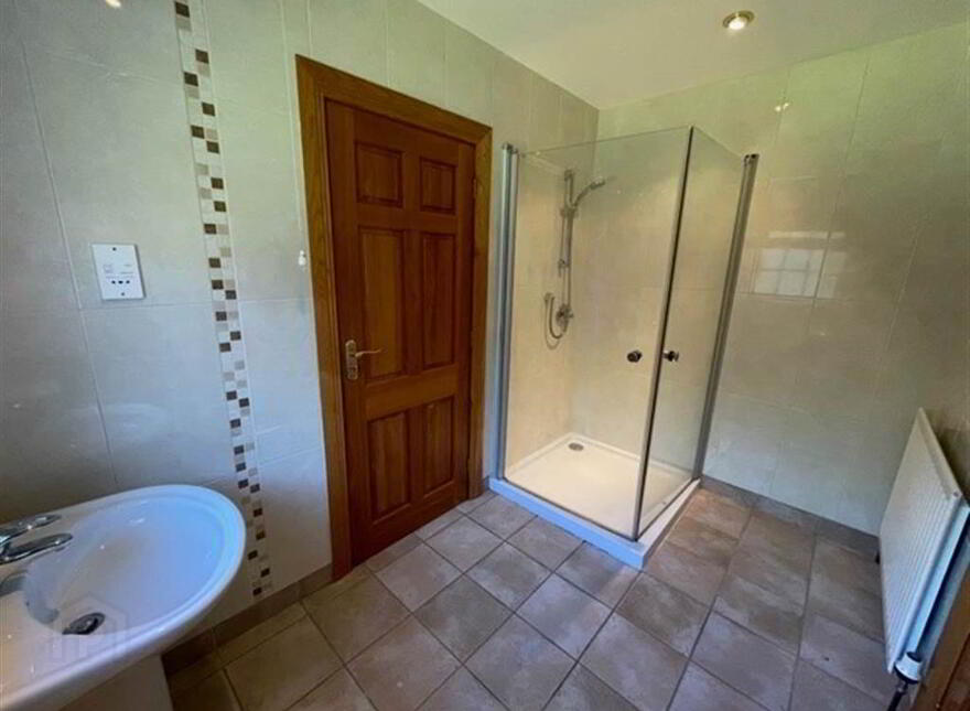 15 Gowdystown Rd, Banbridge, BT32 4HH