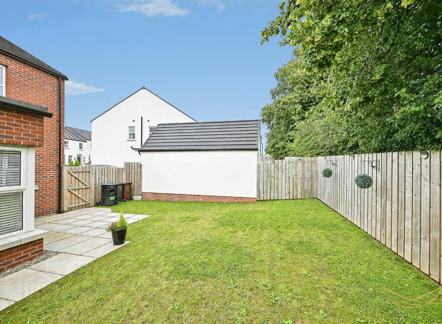 27 Rushfield Place, Ballyclare, BT39 0FR