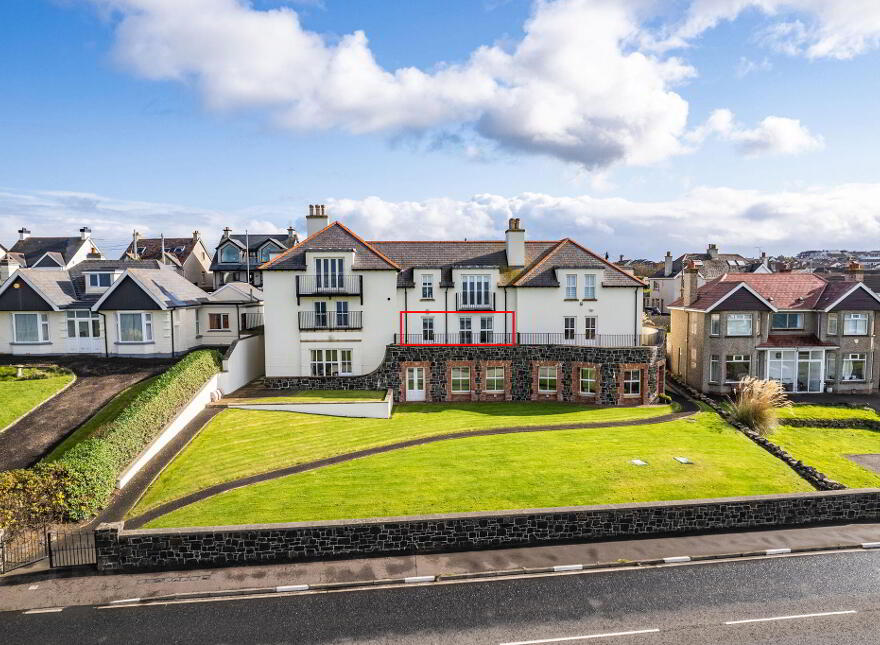 5 Rockhaven, 17 Portrush Road, Portstewart, BT55 7WE