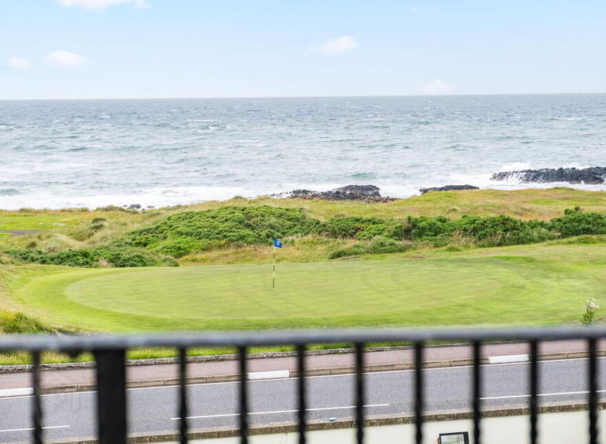 5 Rockhaven, 17 Portrush Road, Portstewart, BT55 7WE