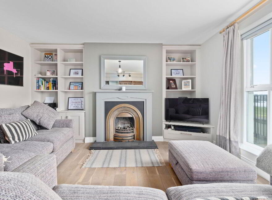 5 Rockhaven, 17 Portrush Road, Portstewart, BT55 7WE