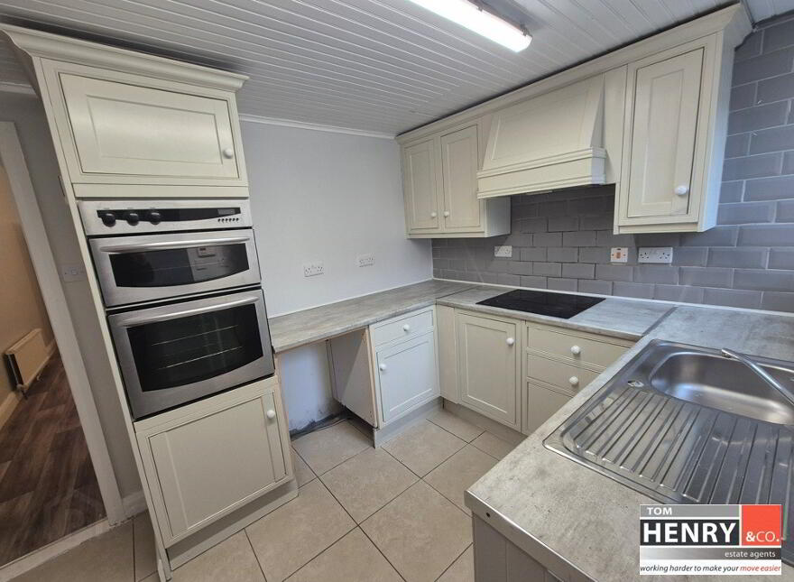 83 Victoria Street, Lurgan, BT67 9DF