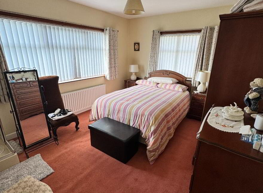 "Castleblayney Road", Carrickmacross, A81AK09