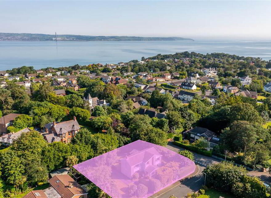 1 Woodland Avenue, Helens Bay, BT19 1TX