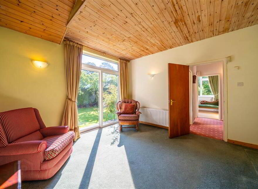 1 Woodland Avenue, Helens Bay, BT19 1TX