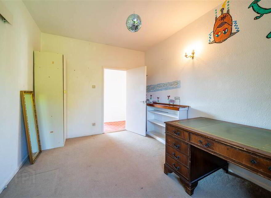 1 Woodland Avenue, Helens Bay, BT19 1TX
