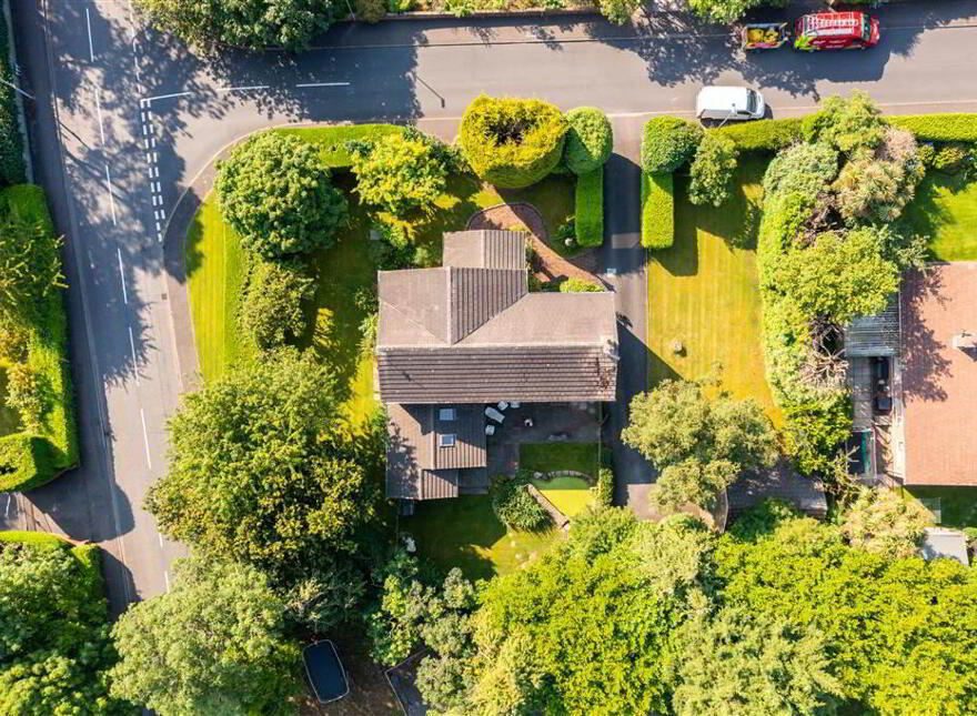 1 Woodland Avenue, Helens Bay, BT19 1TX