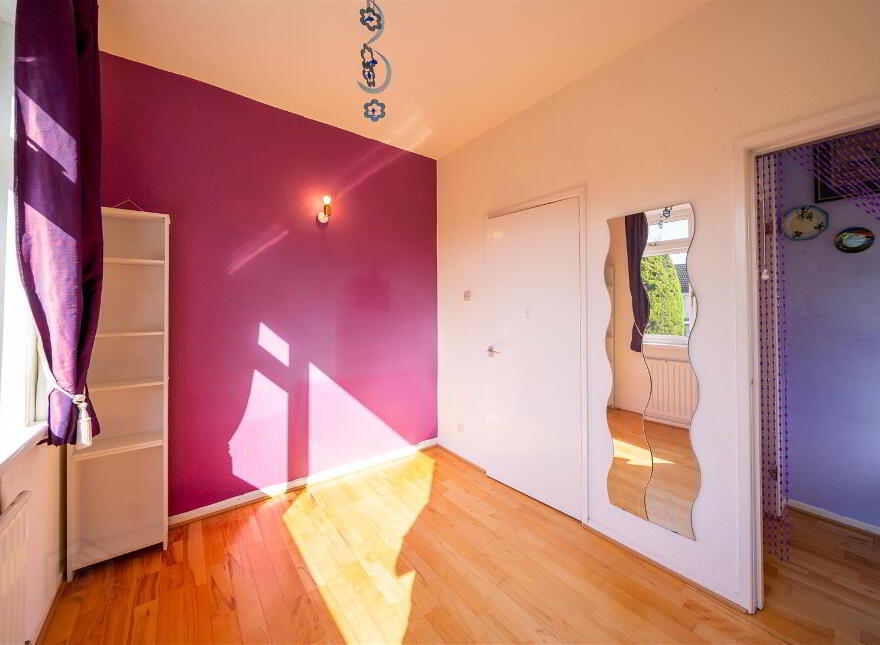1 Woodland Avenue, Helens Bay, BT19 1TX
