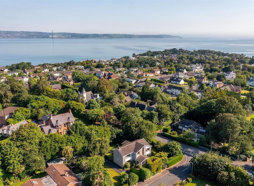 1 Woodland Avenue, Helens Bay, BT19 1TX