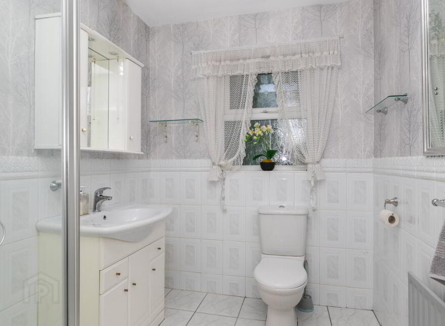 3 The Woodlands, Warrenpoint, Newry, BT34 3WL