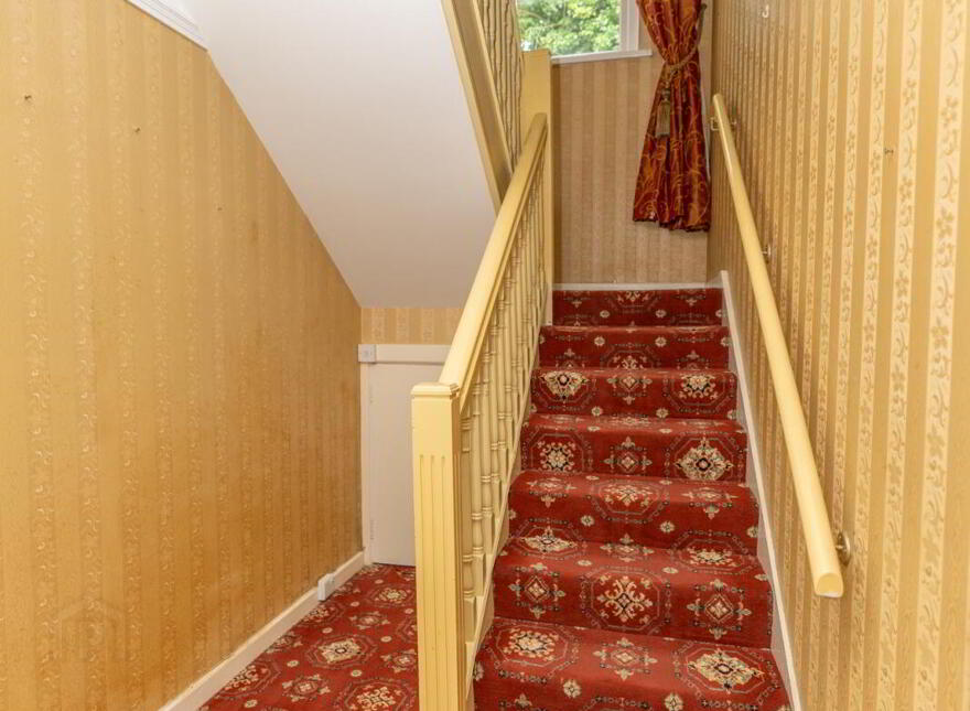 3 The Woodlands, Warrenpoint, Newry, BT34 3WL