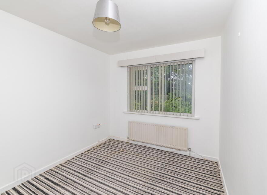 3 The Woodlands, Warrenpoint, Newry, BT34 3WL