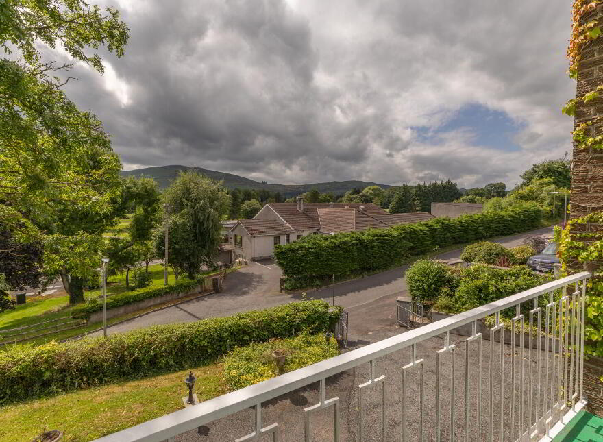 3 The Woodlands, Warrenpoint, Newry, BT34 3WL