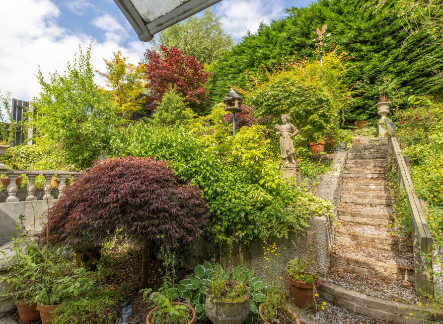 3 The Woodlands, Warrenpoint, Newry, BT34 3WL