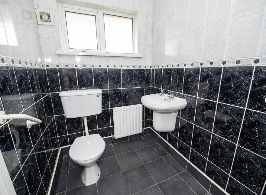 174 Saint Marys Terrace, Ramelton, F92F4E0