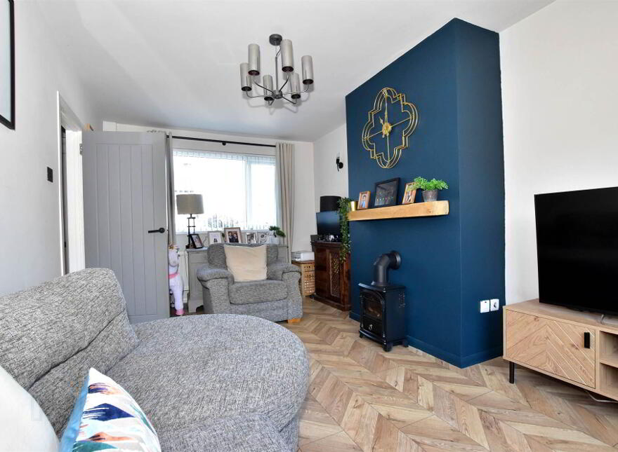 10 Stranmore Avenue, Newtownards, BT23 8JU