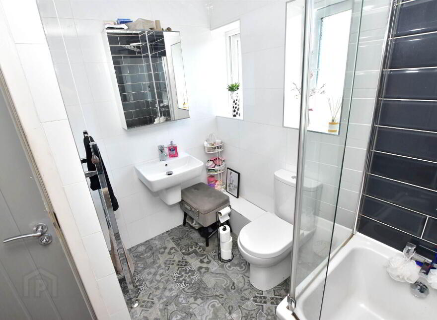 10 Stranmore Avenue, Newtownards, BT23 8JU