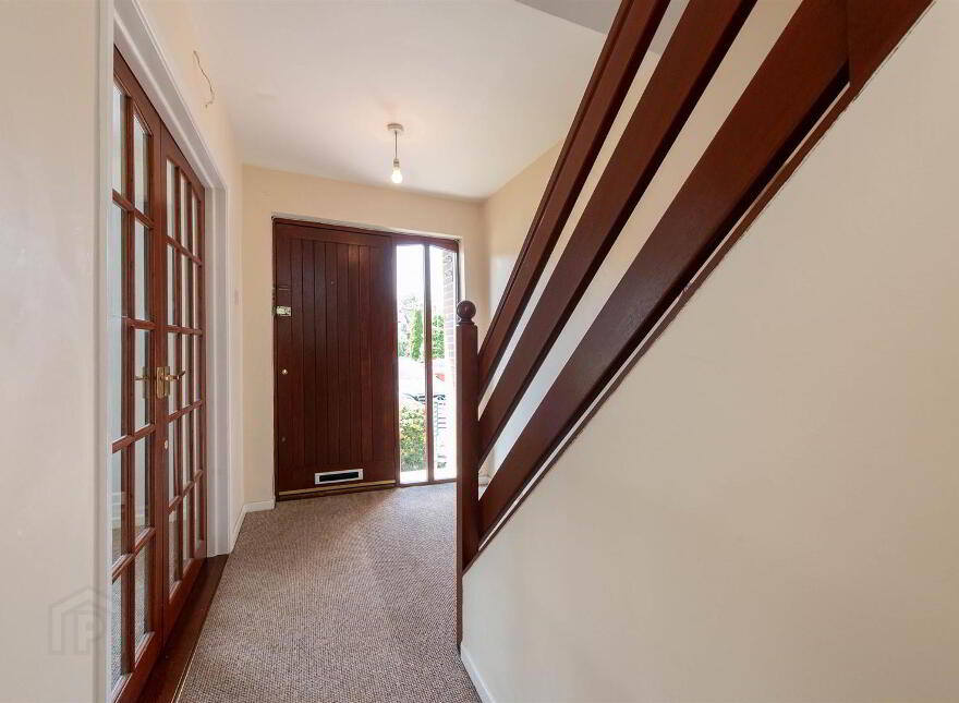23 Meadowvale, Saintfield, Ballynahinch, BT24 7DW