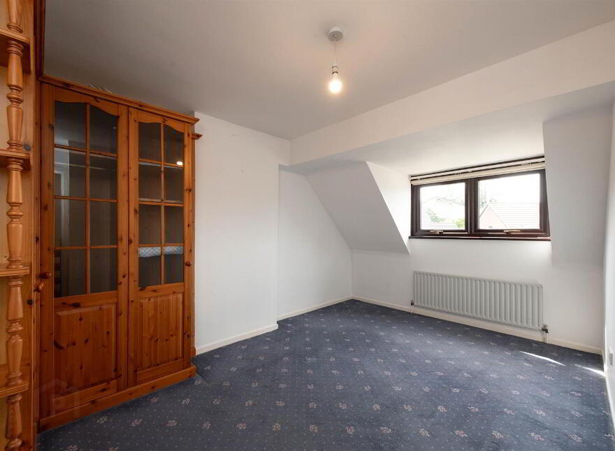 23 Meadowvale, Saintfield, Ballynahinch, BT24 7DW
