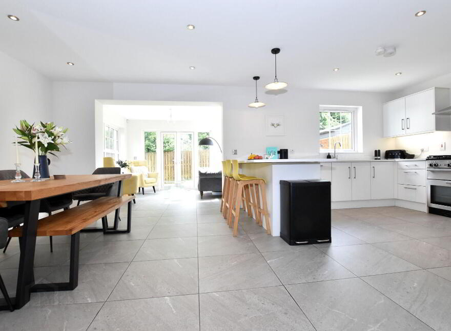 11 Harlow Green, Moira, BT67 0XH