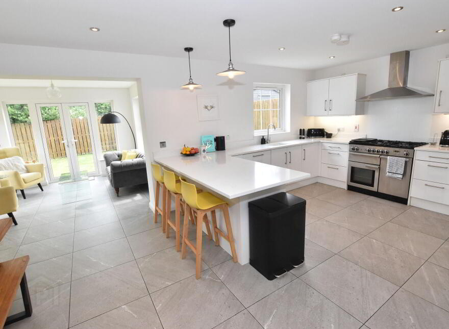 11 Harlow Green, Moira, BT67 0XH