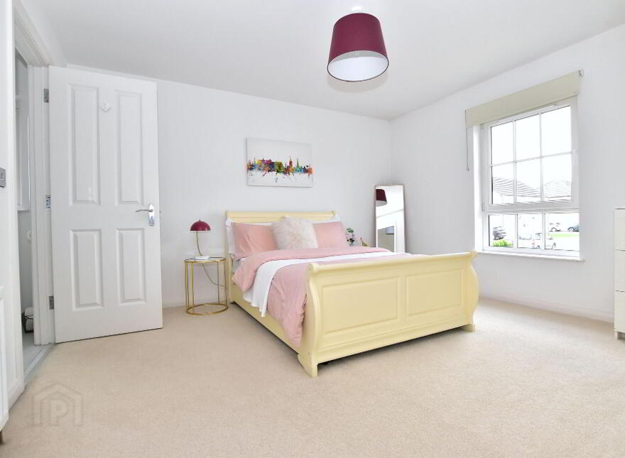 11 Harlow Green, Moira, BT67 0XH