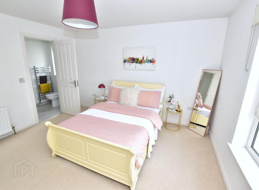 11 Harlow Green, Moira, BT67 0XH