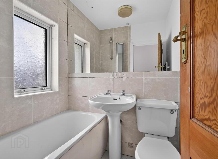 12 Donegall Park, Belfast, BT10 0HH
