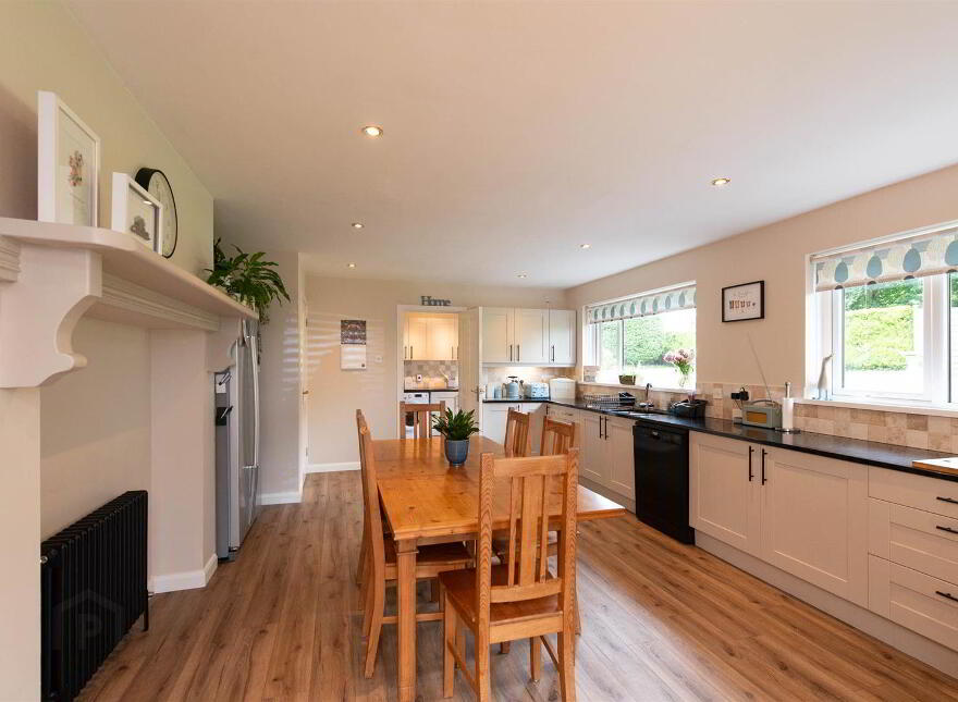 159 Dundrum Road, Dromara, BT25 2JS