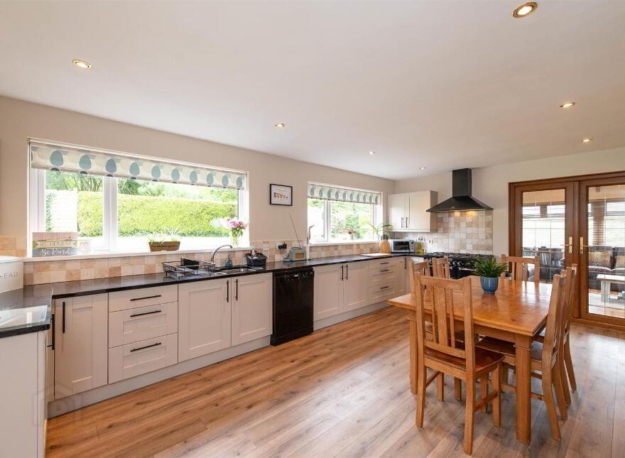 159 Dundrum Road, Dromara, BT25 2JS