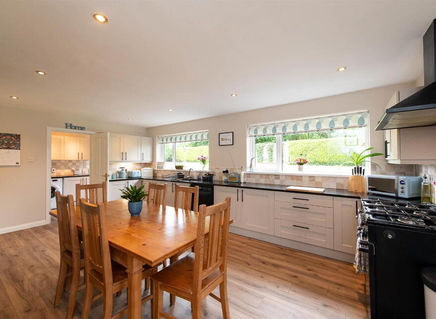 159 Dundrum Road, Dromara, BT25 2JS
