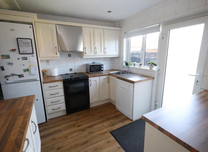 23 Braeside Park, Newtownabbey, BT36 6AS