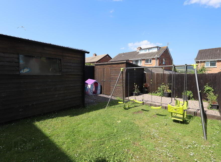 23 Braeside Park, Newtownabbey, BT36 6AS