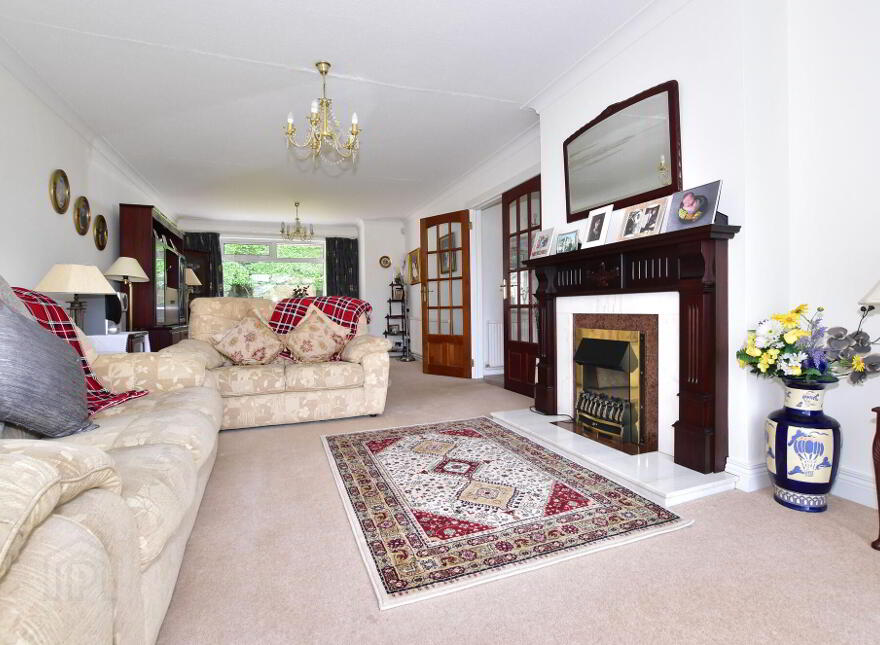 5 Corby Drive, Lisburn, BT28 3HG