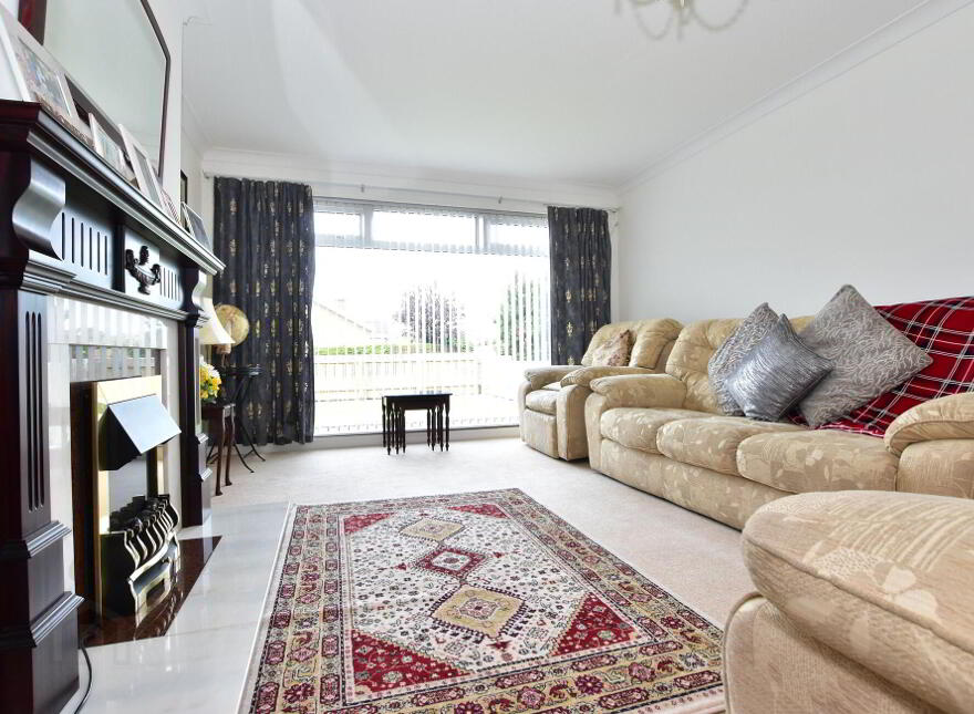 5 Corby Drive, Lisburn, BT28 3HG