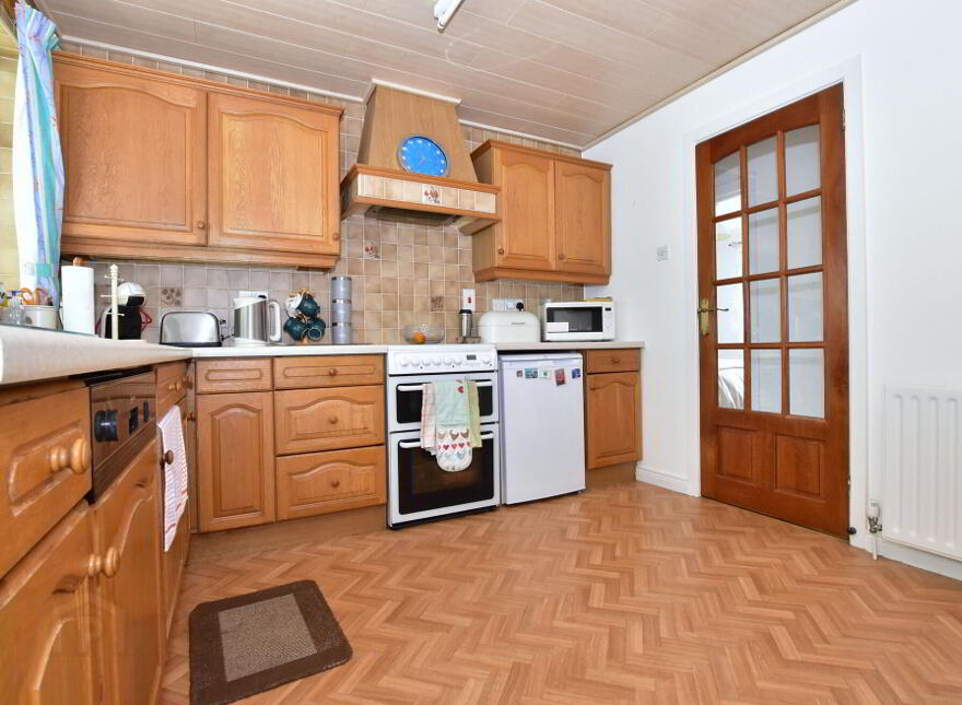5 Corby Drive, Lisburn, BT28 3HG