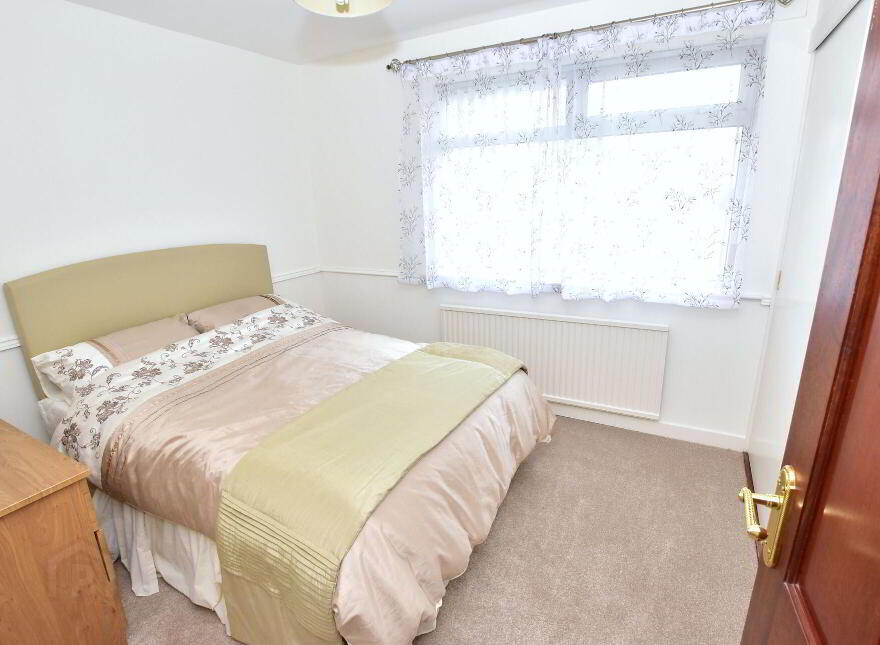 5 Corby Drive, Lisburn, BT28 3HG