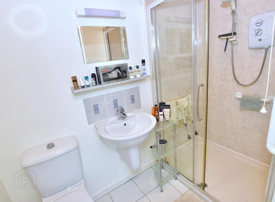 5 Corby Drive, Lisburn, BT28 3HG