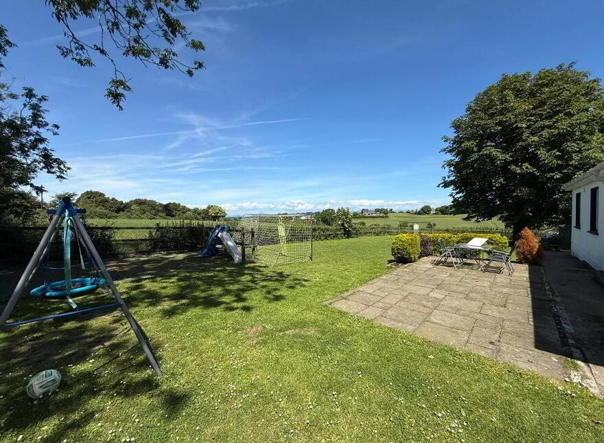 The Cottage, Brittas, Grangebellew, Clogherhead, A92X582