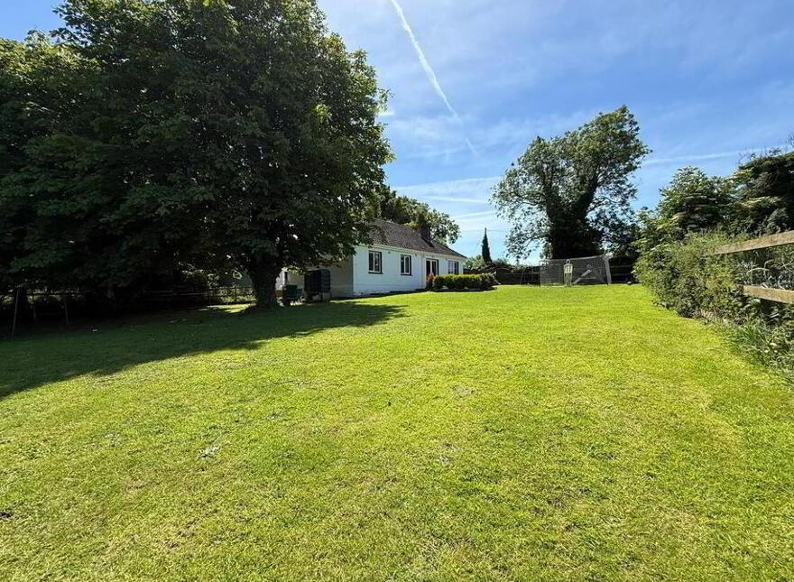 The Cottage, Brittas, Grangebellew, Clogherhead, A92X582