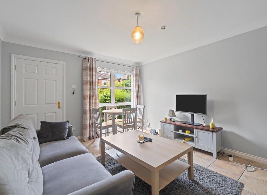 2 Ardenlee Crescent, Ravenhill Road, Belfast, BT6 8QT