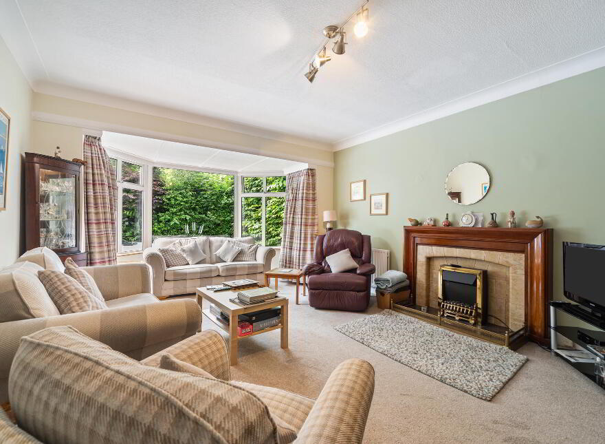 86 Malone Road, Belfast, BT9 5HP