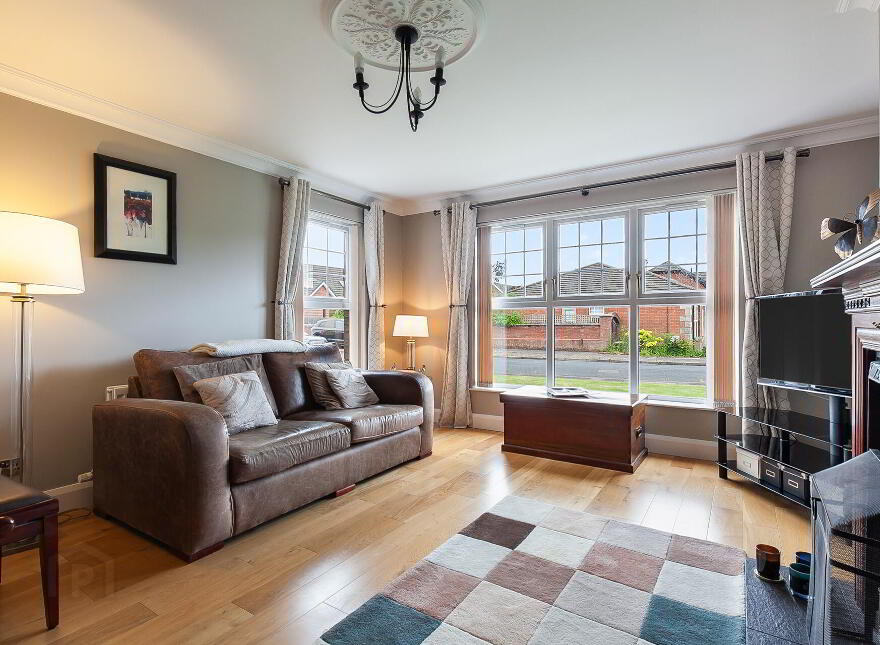 6 Ballylenaghan Avenue, Belfast, BT8 6WY