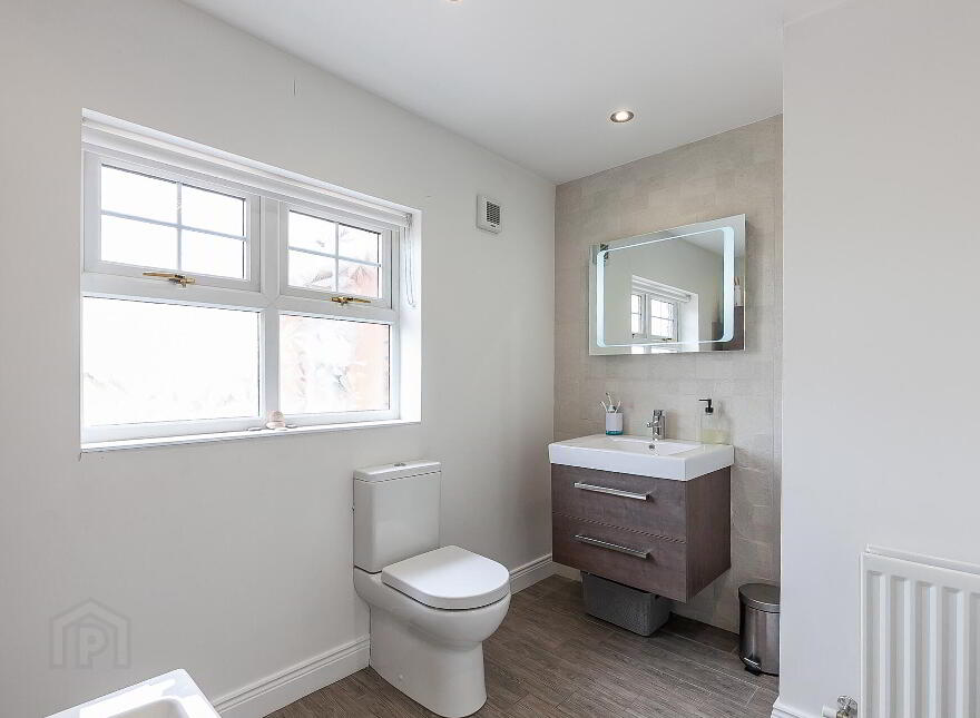 6 Ballylenaghan Avenue, Belfast, BT8 6WY
