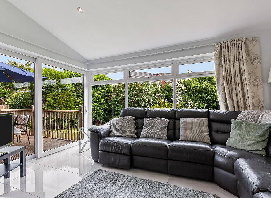6 Ballylenaghan Avenue, Belfast, BT8 6WY
