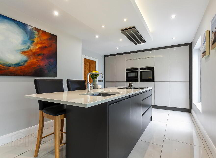 6 Ballylenaghan Avenue, Belfast, BT8 6WY