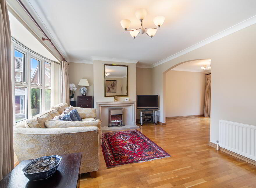 3 Oakwood Court, Malone, Belfast, BT9 6DF