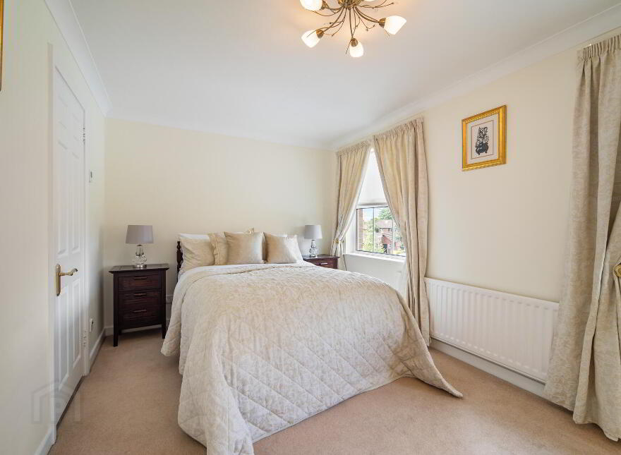 3 Oakwood Court, Malone, Belfast, BT9 6DF