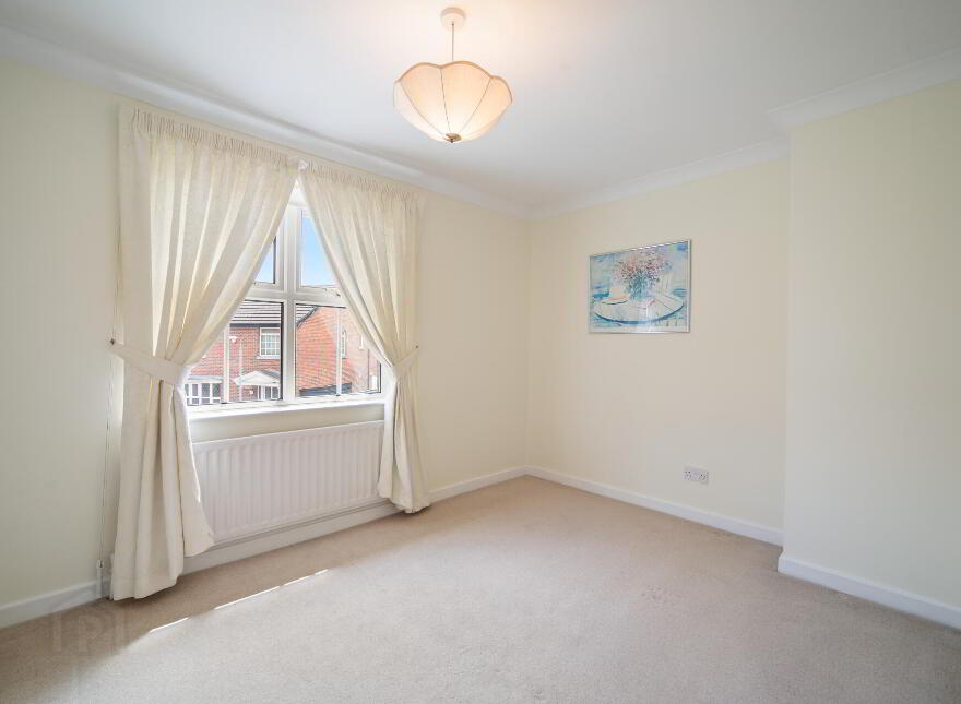 3 Oakwood Court, Malone, Belfast, BT9 6DF