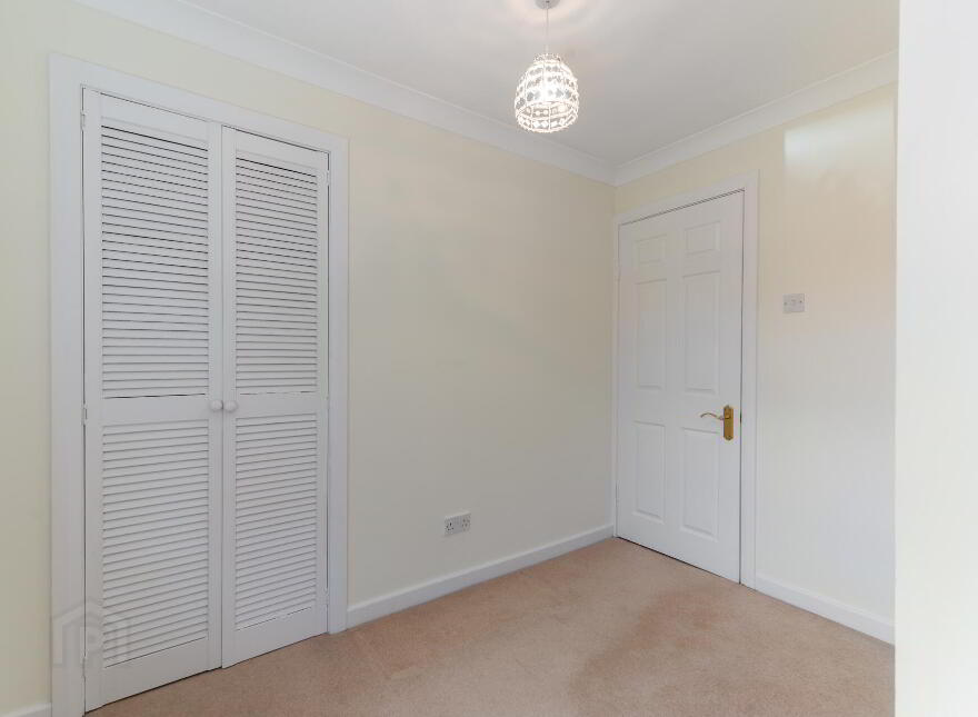 3 Oakwood Court, Malone, Belfast, BT9 6DF